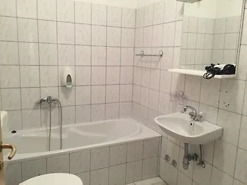 Apartmani Anaandita Novalja 3*,  Croatia