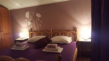 Apartmani Anaandita Novalja 3*,