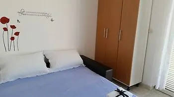 Hotel Apartmani Anaandita Novalja